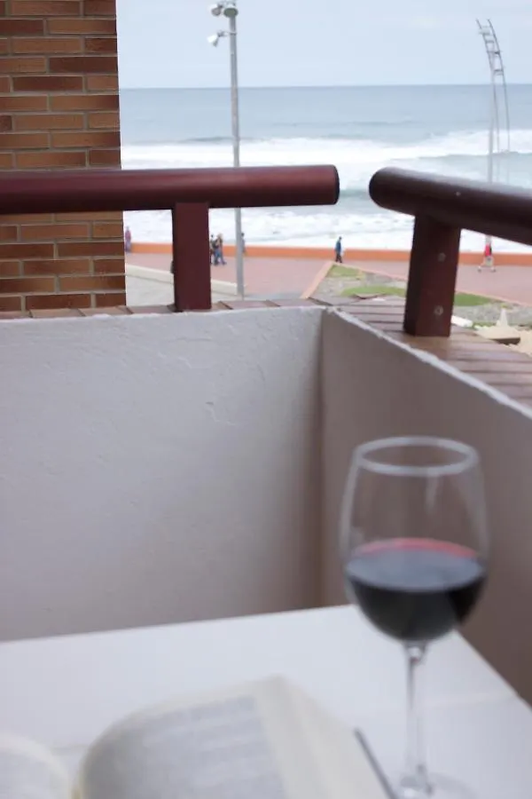 Apartment Junto A La Playa Y El Auditorio Las Palmas / Gran Canaria