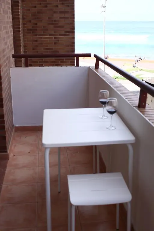 Apartment Junto A La Playa Y El Auditorio Las Palmas / Gran Canaria Spanien